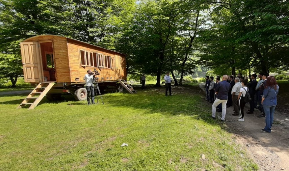 15582578742332759564 1000x669