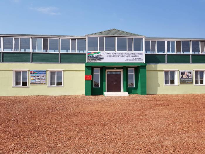 19f20257 359c 4865 8c07 c5d9b61688e3