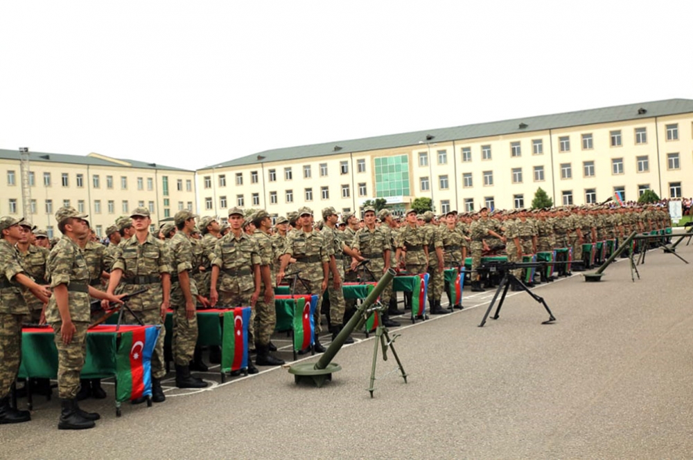 15637978391260123961 1000x669