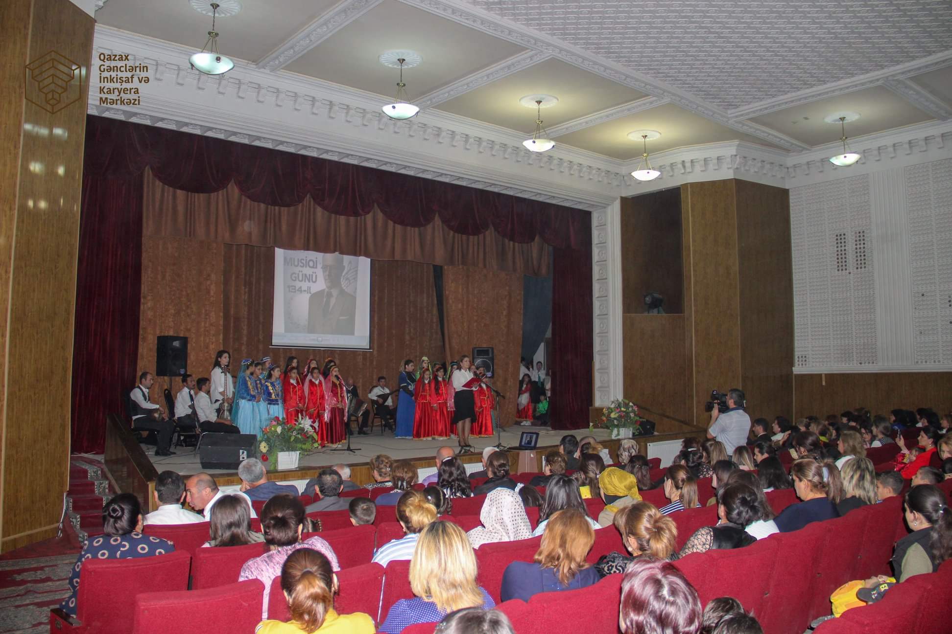 21 44 04 70650284 2473401652937851 917803956757856256 o