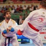 10047202 79d7 400b 80fb fd1e2117469e