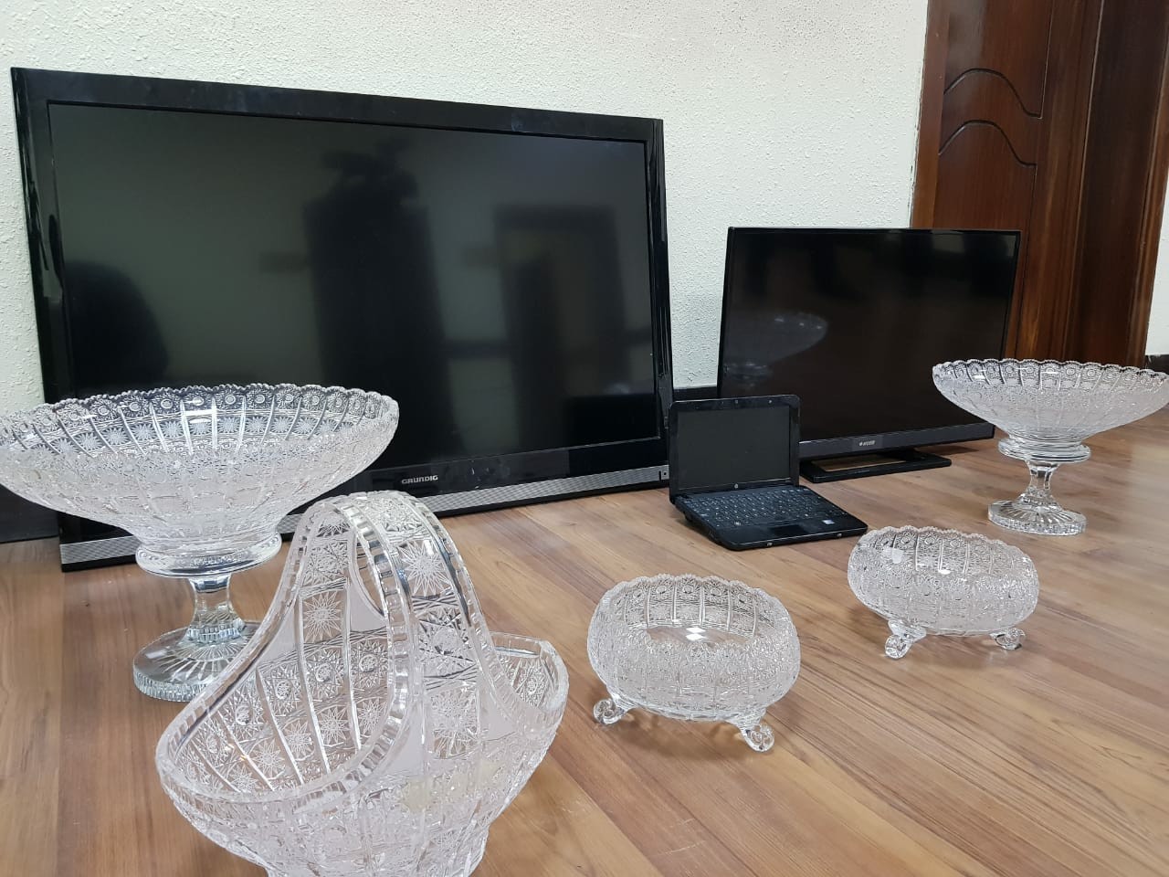 8b18b327 183b 4e47 8c40 df6782591b75