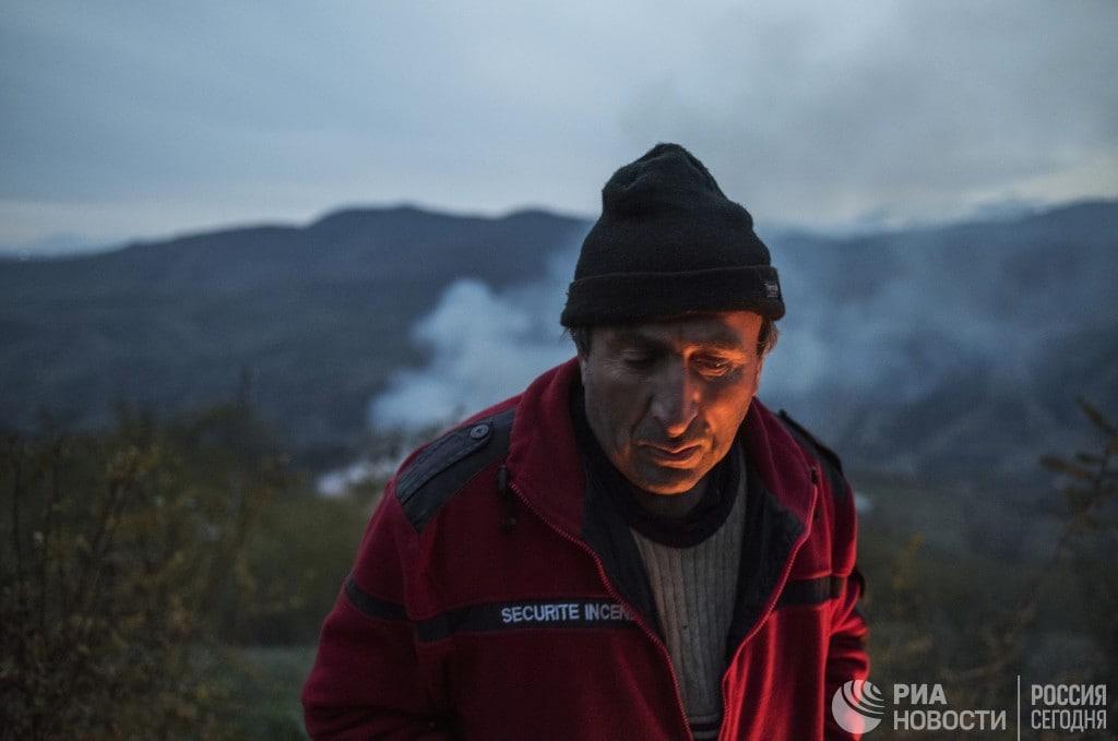 021f0366 e4a2 3f18 9d47 cbec6f3baa9a