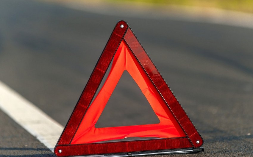 6e421b78 0b9a 3fee b01b 028eb3687bf8