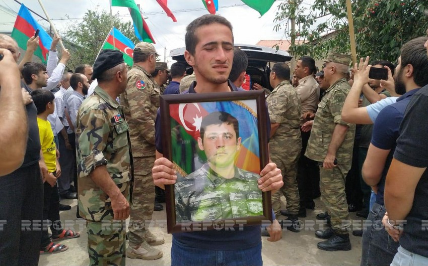 Fec326f5 8c09 3e85 94de 9492f080cb2d