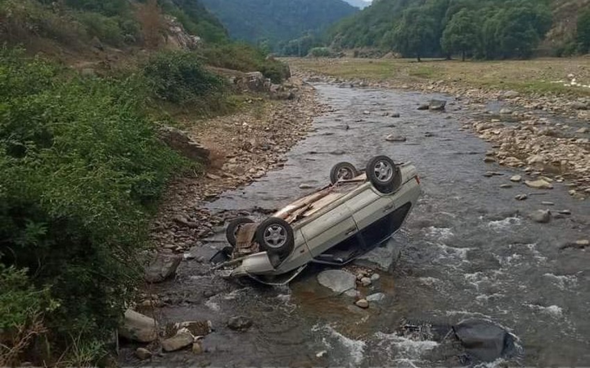 Fadef9b8 4072 3ff7 a3ad b9331d98c544