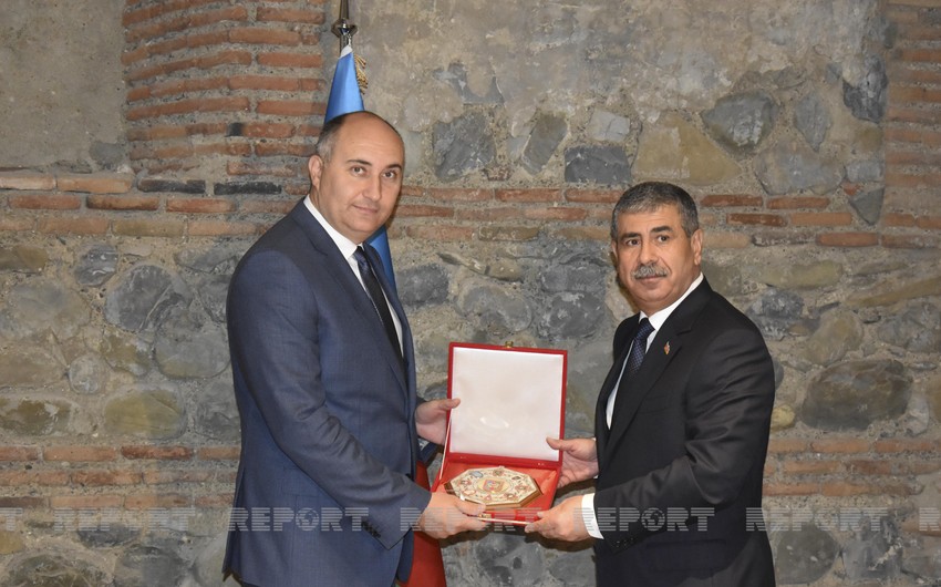 48a304bf 948a 3696 84fe dd97088c61ab