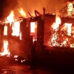 Cavdarhisar da ev yangini 14258235 amp