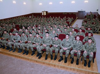 Fc18b76f f6f3 309a b119 e46bd5f4097e