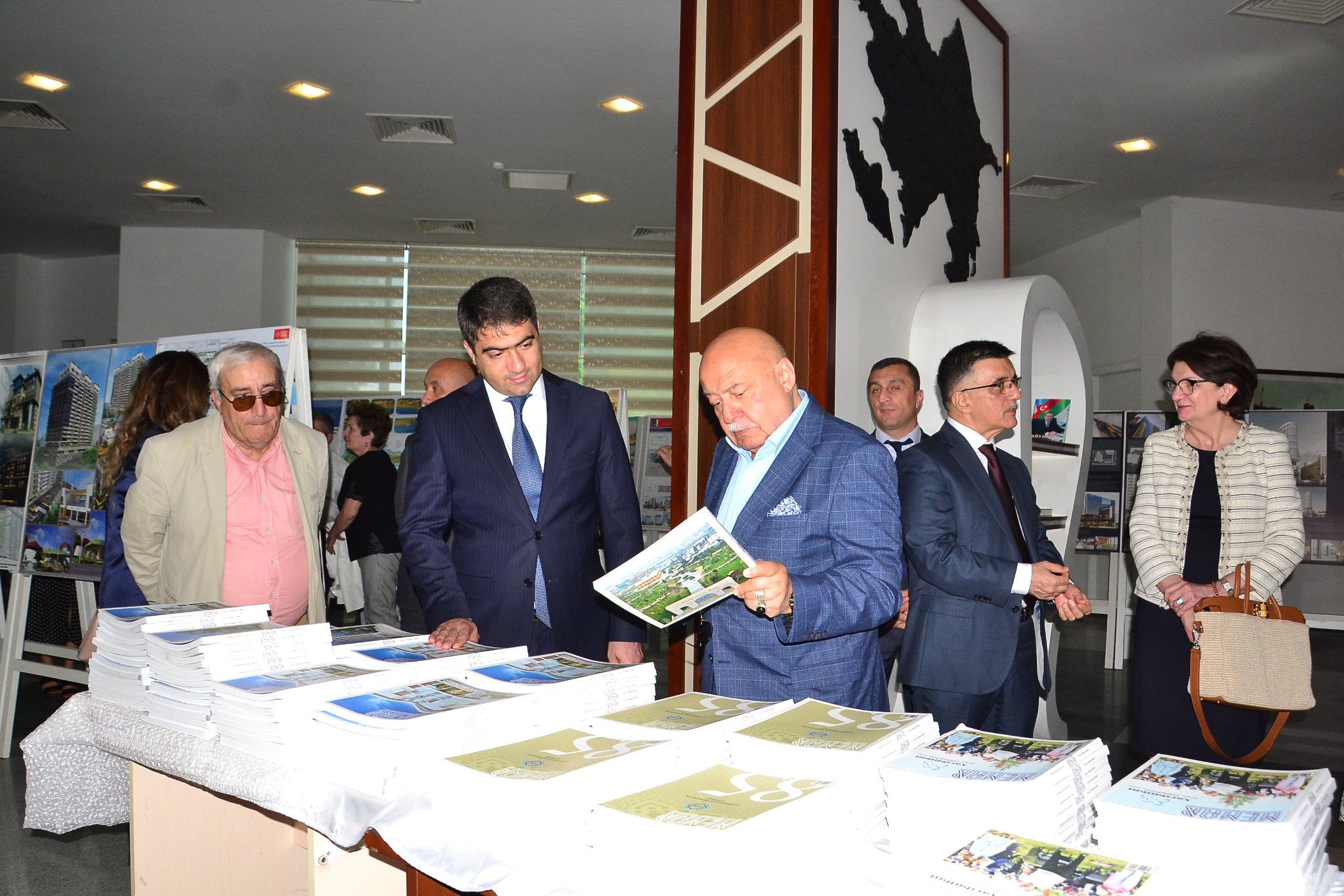 2d07431c1e15ac4cc3b7d7eb08b55b80