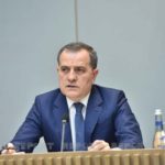 33c46ad6 2807 3236 8f40 070bdba5d558