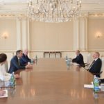 F3f6f1cb d606 32a6 a3f5 cb0cb33a148a