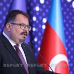 61b53fe4 06da 32f5 9cf3 6c316b4be985