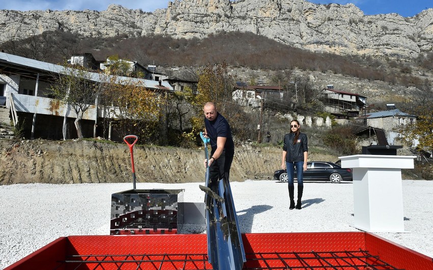 5756864e 9f84 3163 b785 1f4ba1f7c259