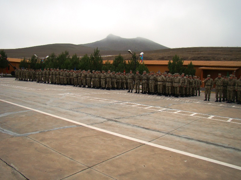 9524c28b0a4b80a5c5d0807799bf5cbb