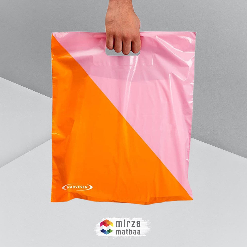 Renkli plastik poset