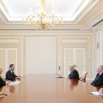 2bd73428 de94 3eaf bf8c c920a8428b39