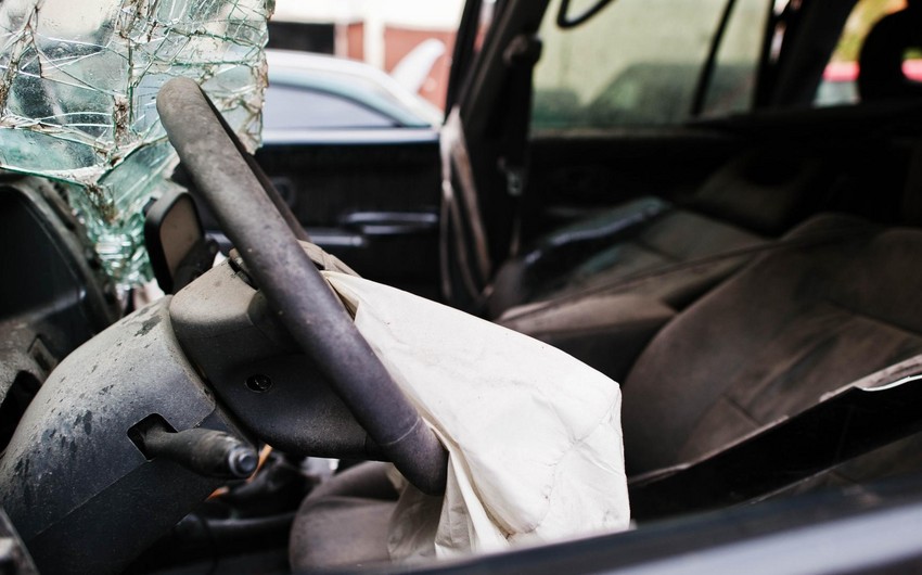 832a8db4 59df 3717 b2f9 571a88cb1fa3