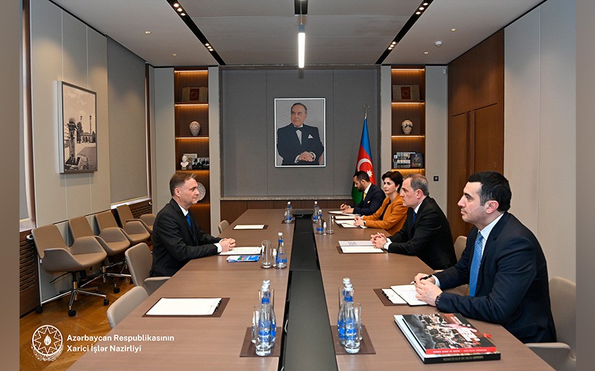 935dcabc 2765 338c 9669 c096b15eab10