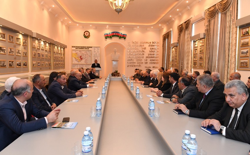 Be98d32d 8836 3076 93bf f3073ae1f521