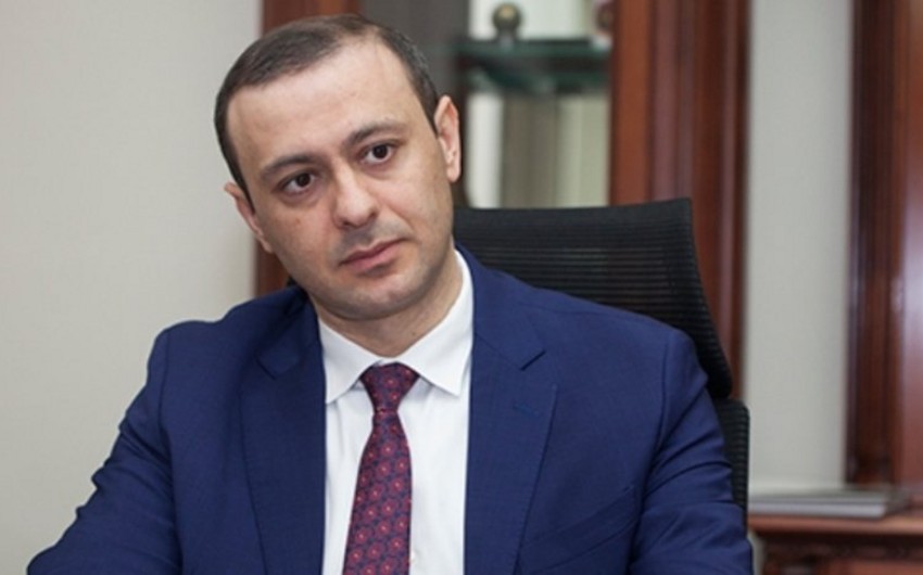 Fdb19958 3615 3330 bf04 5410f5799c14