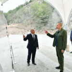 64e8d3bbec33e64e8d3bbec33f169298015564e8d3bbec33c64e8d3bbec33d