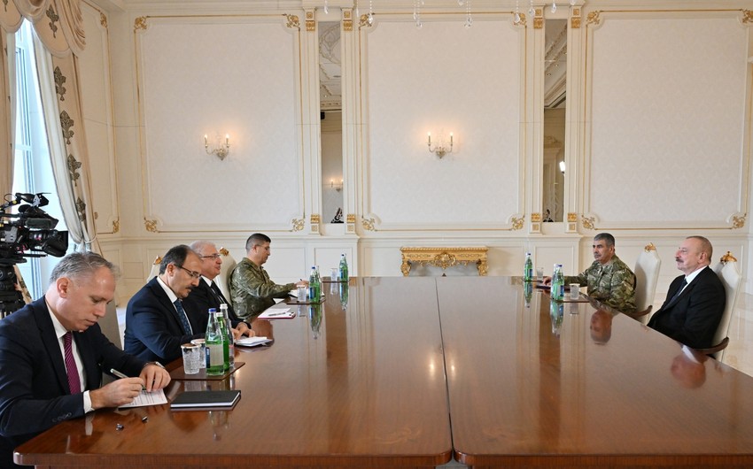 82b71e3d d84a 3b1e 8b7b f1774dc94cb5