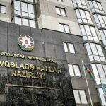 6d8d227e 1485 3b7c 93e8 5ac646c49eb3