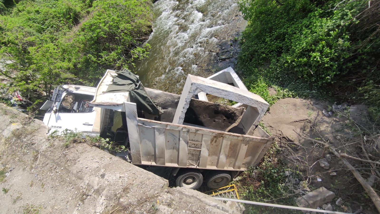 83d9b672 20de 4068 ad1b 8a039c09a04f