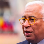 7b15722e 0c7d 32aa B2e6 Cb3ba62398f5 850