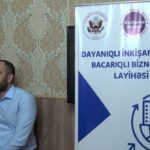 Photo 5337156156101095101 Y