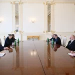 33f70cd5 090c 3ed3 8719 d0943f75f276 850