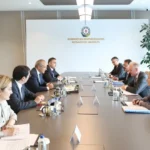 8881dd84 27b5 3664 bc25 1907f59c82c0 850