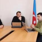 Photo 5282956615173147900 y