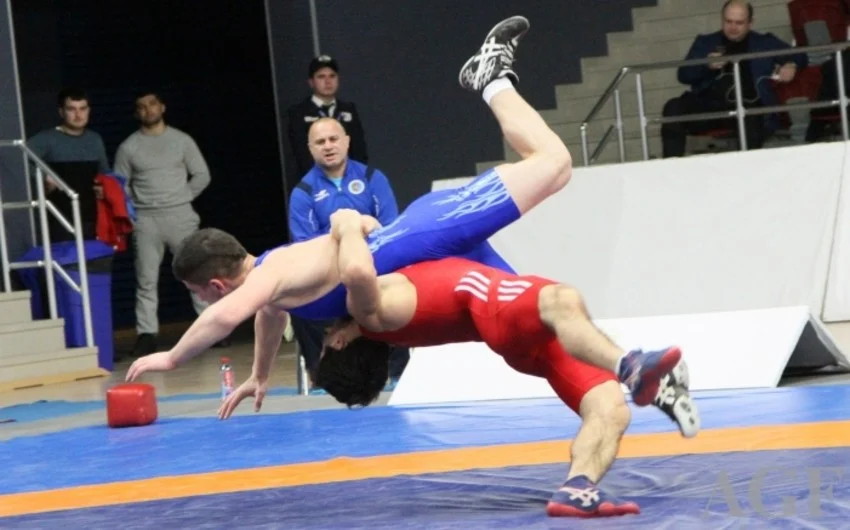 61af04e2 3a9e 4b3d 8e3a bd3cc760aa45 850