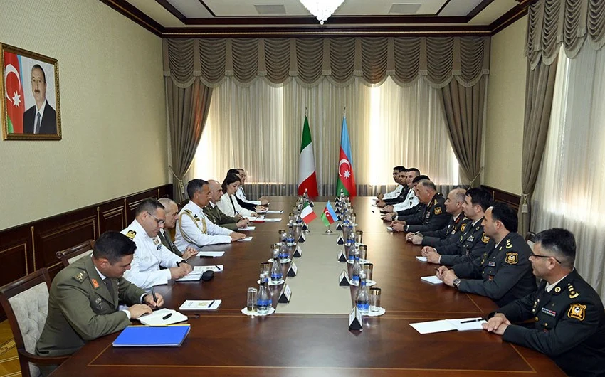 0f304a8e 7097 34ae a341 d7248f12578b 850