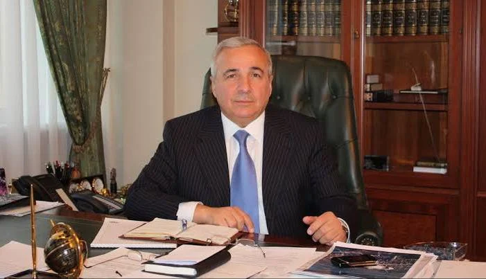 İsgəndər xəlilov