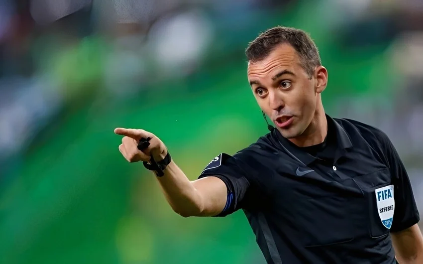 72592e3c 85bd 3523 88fd 6de6f36373ff 850