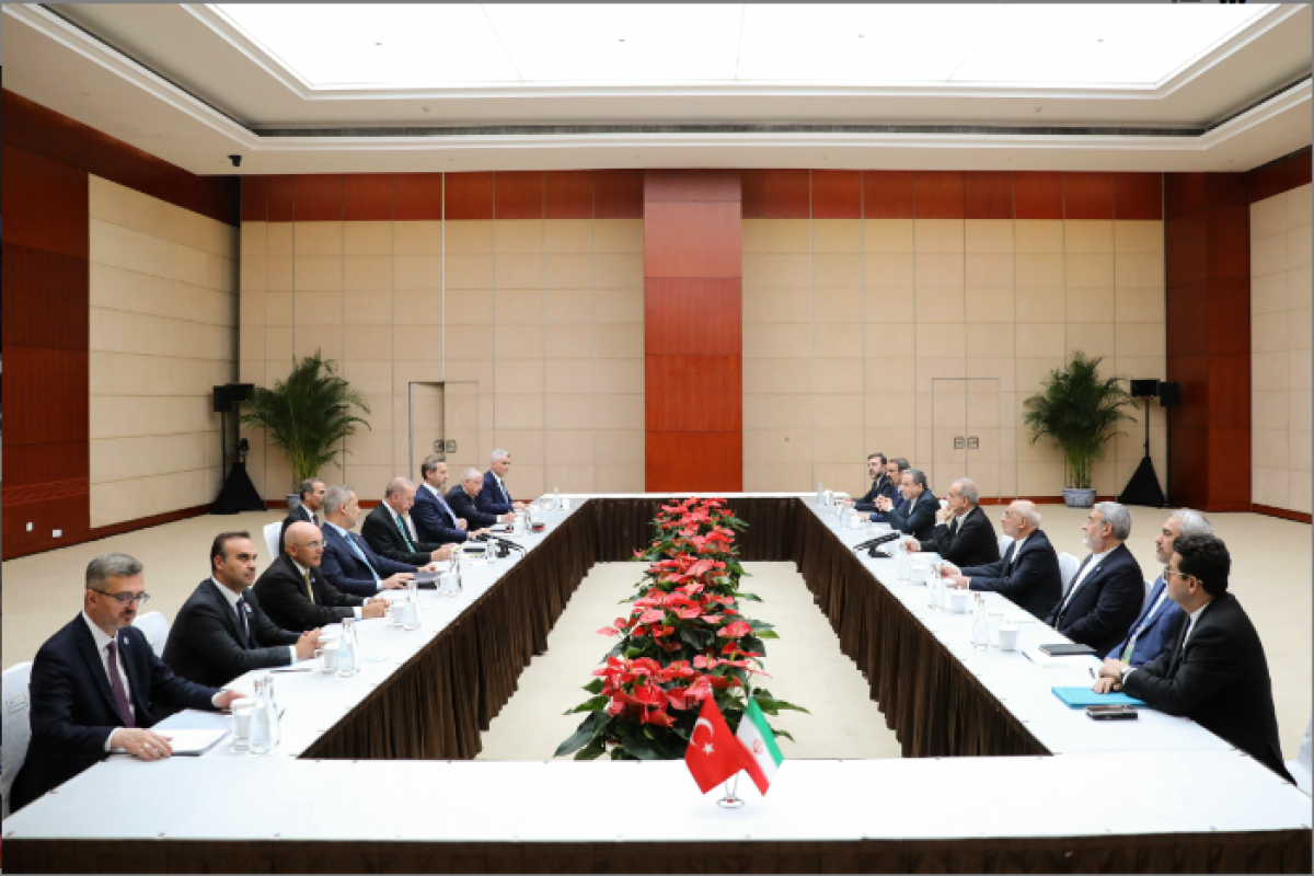 68b590b8e734f68b590b8e7350175672952868b590b8e734d68b590b8e734e