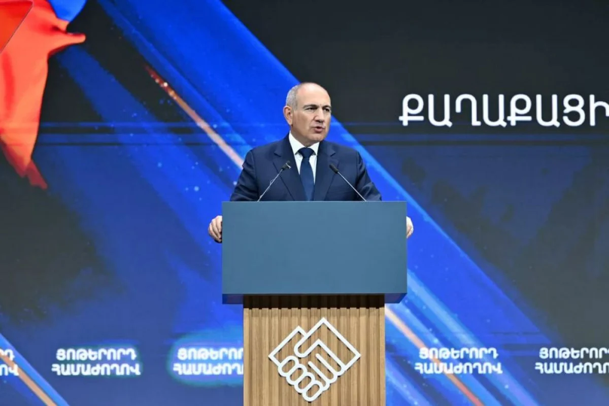 Paşinyan partiya sədri