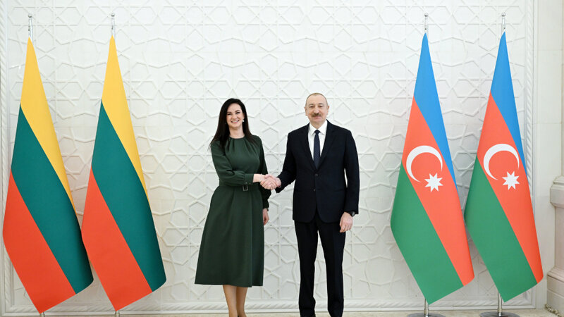 Prezident baş nazir